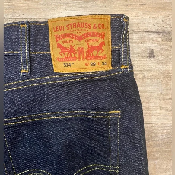 Levi Strauss Men's Blue Jeans #514 size W38”